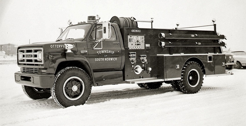 King-Seagrave delivery photo of serial 72021, a 1973 GMC pumper of the South Norwich Township Fire Department in Ontario.