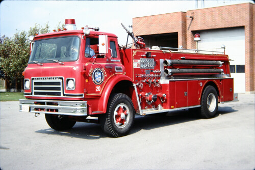 Photo of Thibault serial T74-162, a 1974 International pumper of the Burlington Fire Department in Ontario.